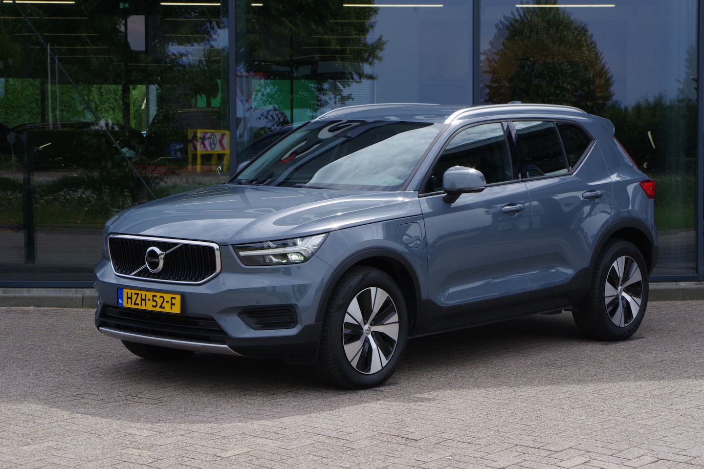 Volvo XC40 - 1.5 T5 Twin Engine 262 PK Momentum Pro PHEV, Carplay, Climate Control, Cruise Control, Cam - AutoWereld.nl