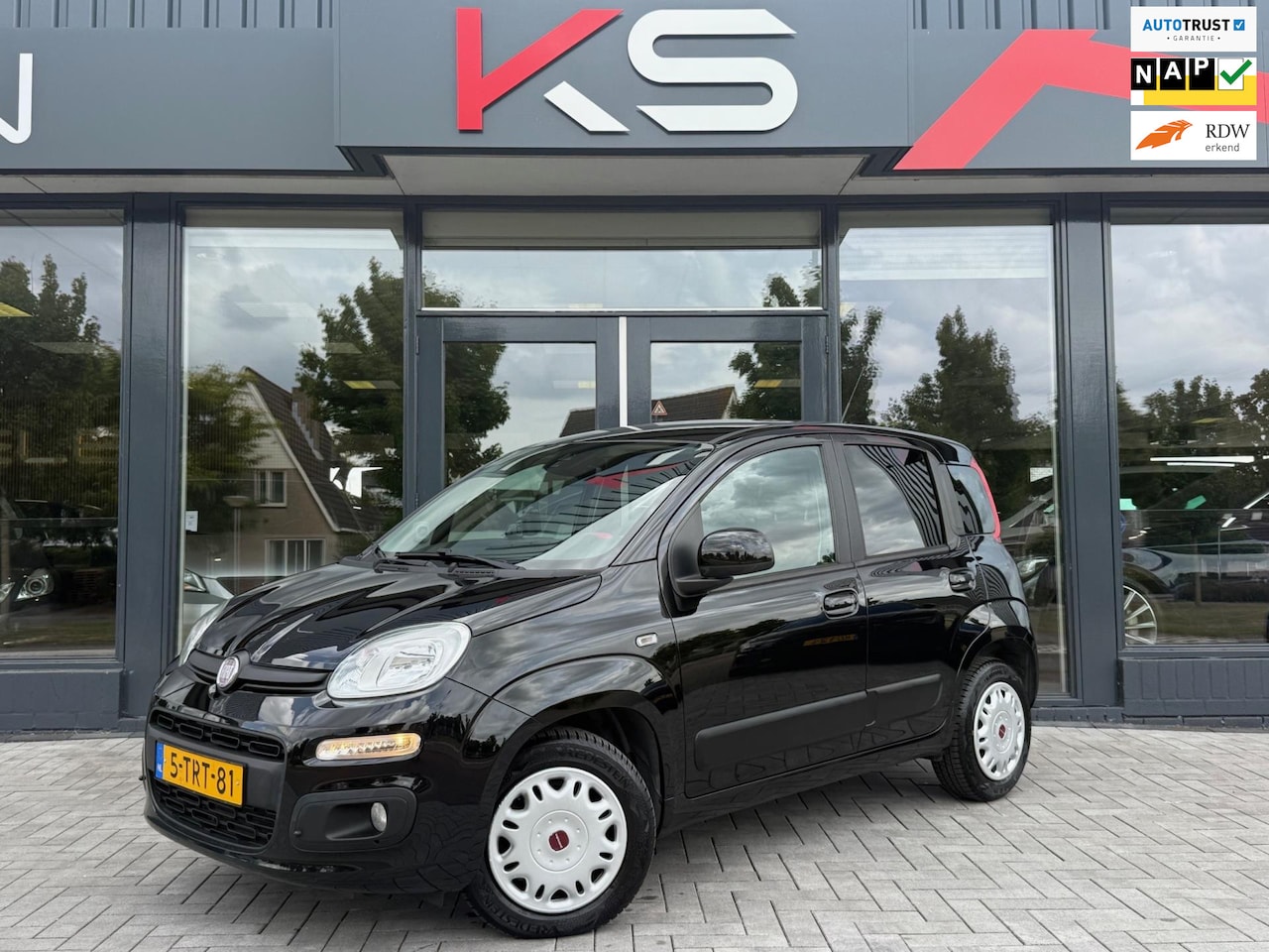 Fiat Panda - 0.9 TwinAir Lounge Navi Climate Pdc Nap - AutoWereld.nl