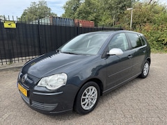 Volkswagen Polo - 1.4 TDI Comfortline BlueMotion 5 Drs Cruise/LMV