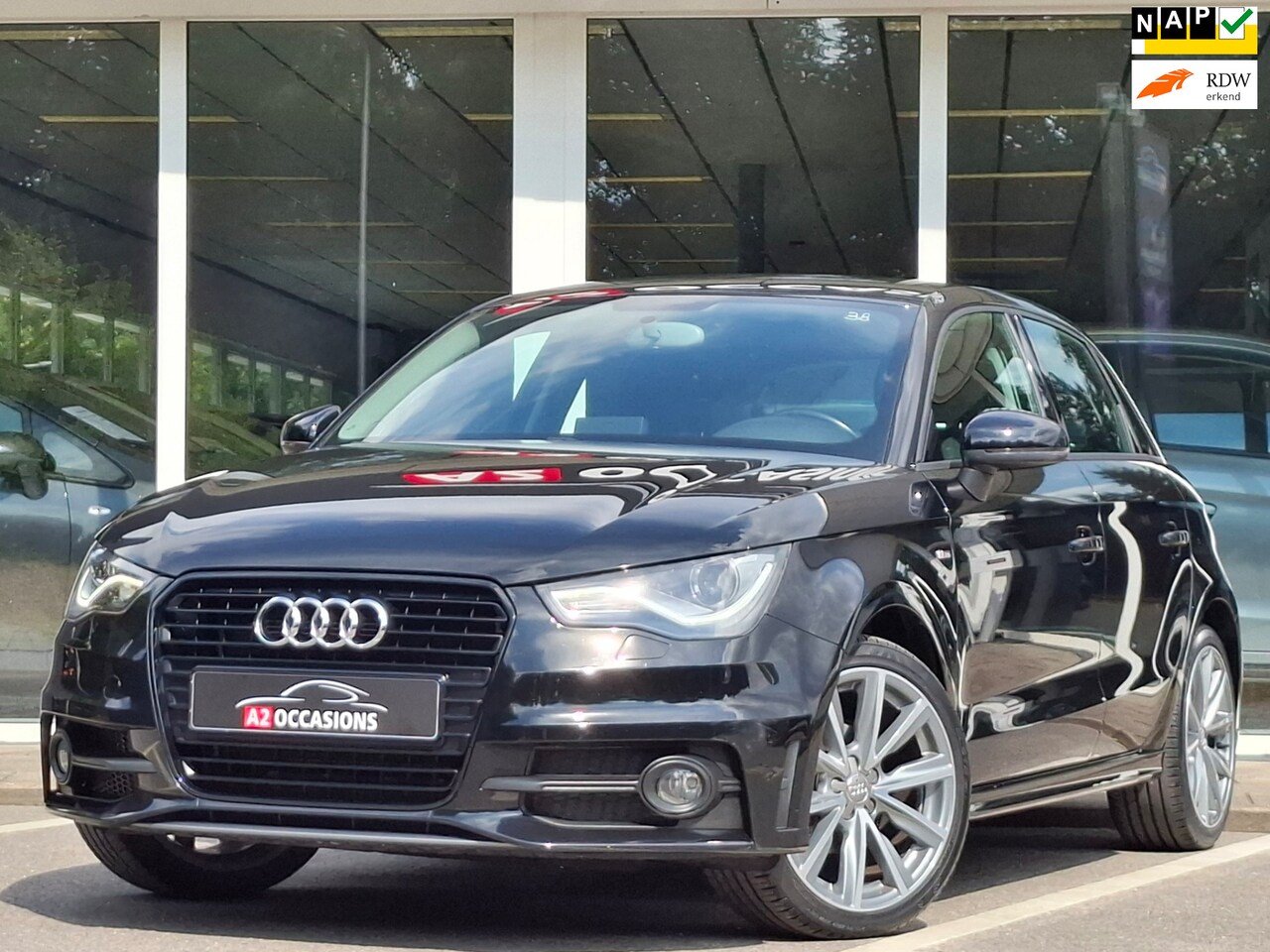 Audi A1 Sportback - 1.2 TFSI S-Line Navi/Xenon/Bluetooth/Airco/PDC - AutoWereld.nl