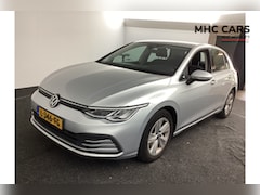 Volkswagen Golf - 1.5 TSI Life | Assistentie pakket | Clima | Discover Pro |