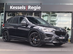 BMW X1 - xDrive25e Sport-line Pano H&K HuD Ambient Camera CarPlay