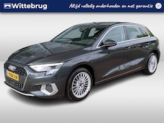 Audi A3 Sportback - 30 TFSI Business edition LED, Navigatie, Climate control, lichtmetalen velgen