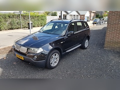 BMW X3 - 2.0i Business Line