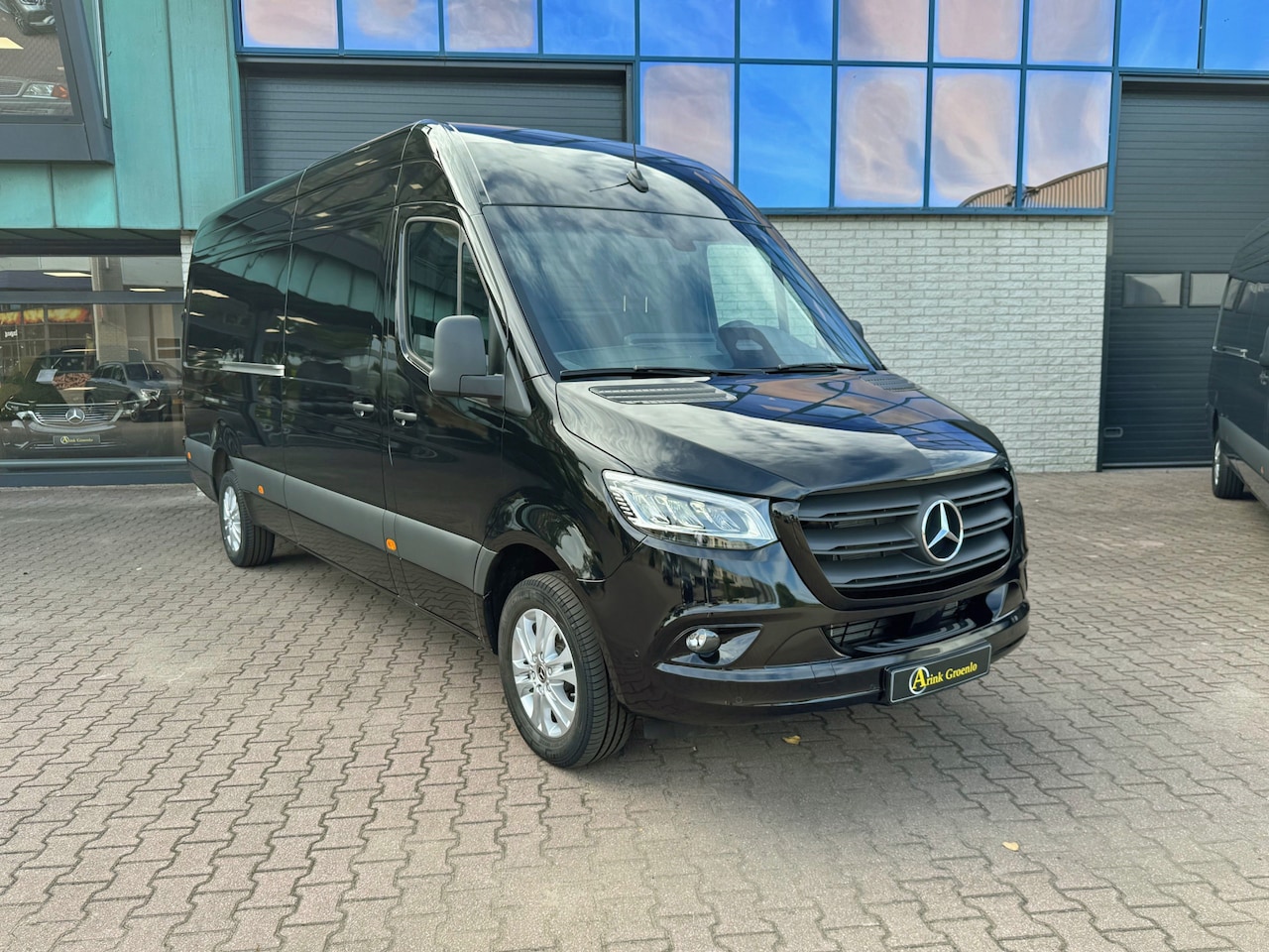 Mercedes-Benz Sprinter - 319 Pro L3H2 BPM vrij 9G-Tronic Mbux 2x Schuifdeur LED High Performance Distronic Winterpa - AutoWereld.nl