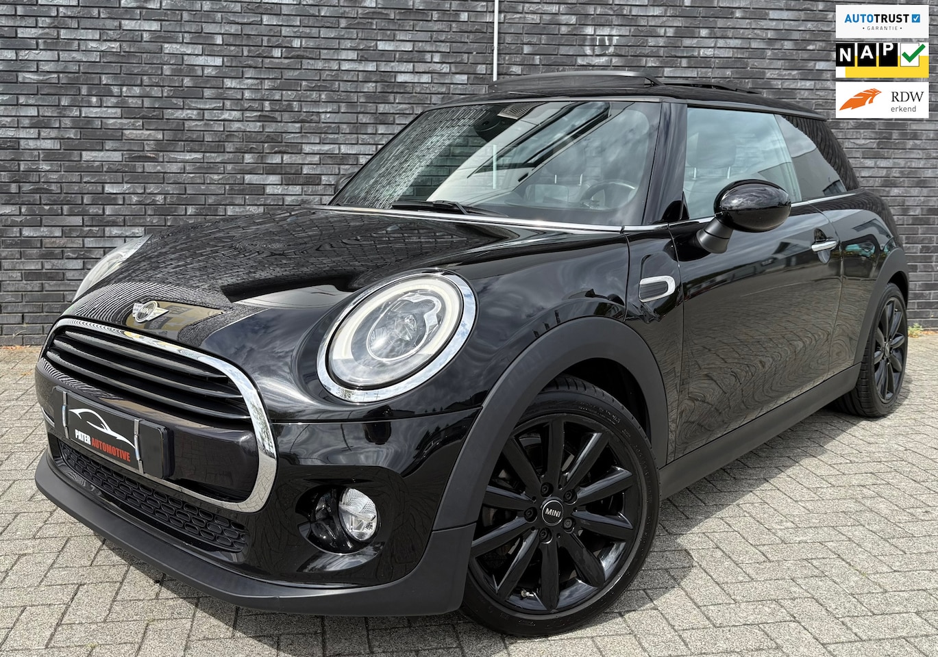 MINI Cooper - Mini 1.5 Chili NAP|Harman&Kardon|Panorama|Head-Up|Cruise Control|Keyless|Navigatie|Dealer - AutoWereld.nl