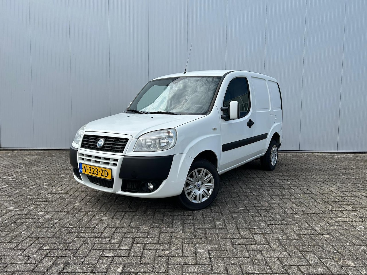 Fiat Doblò Cargo - 1.6 Basis Airco|APK|Trekh.|Elektr. ruiten - AutoWereld.nl