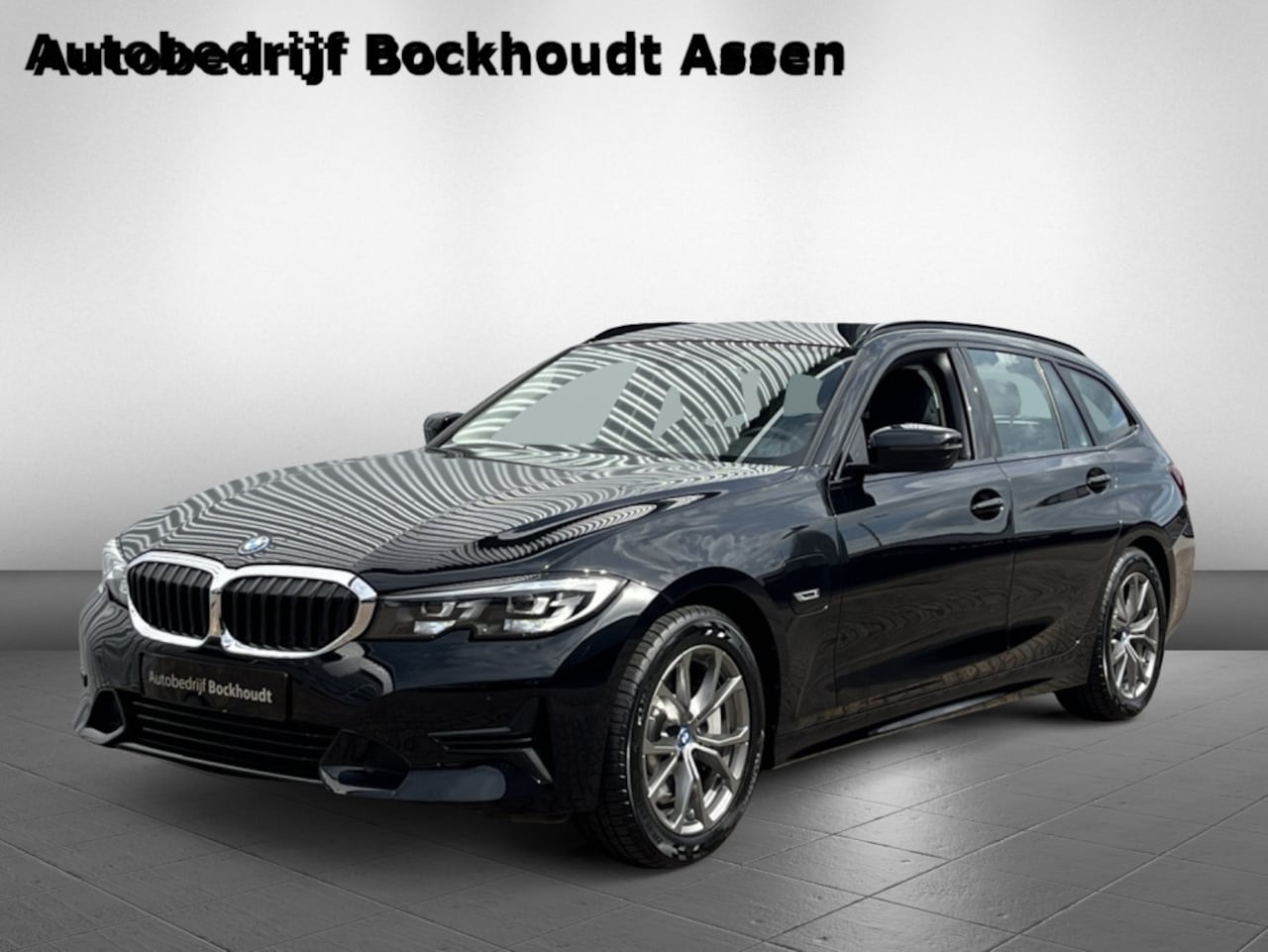 BMW 3-serie Touring - 330e 330e - AutoWereld.nl