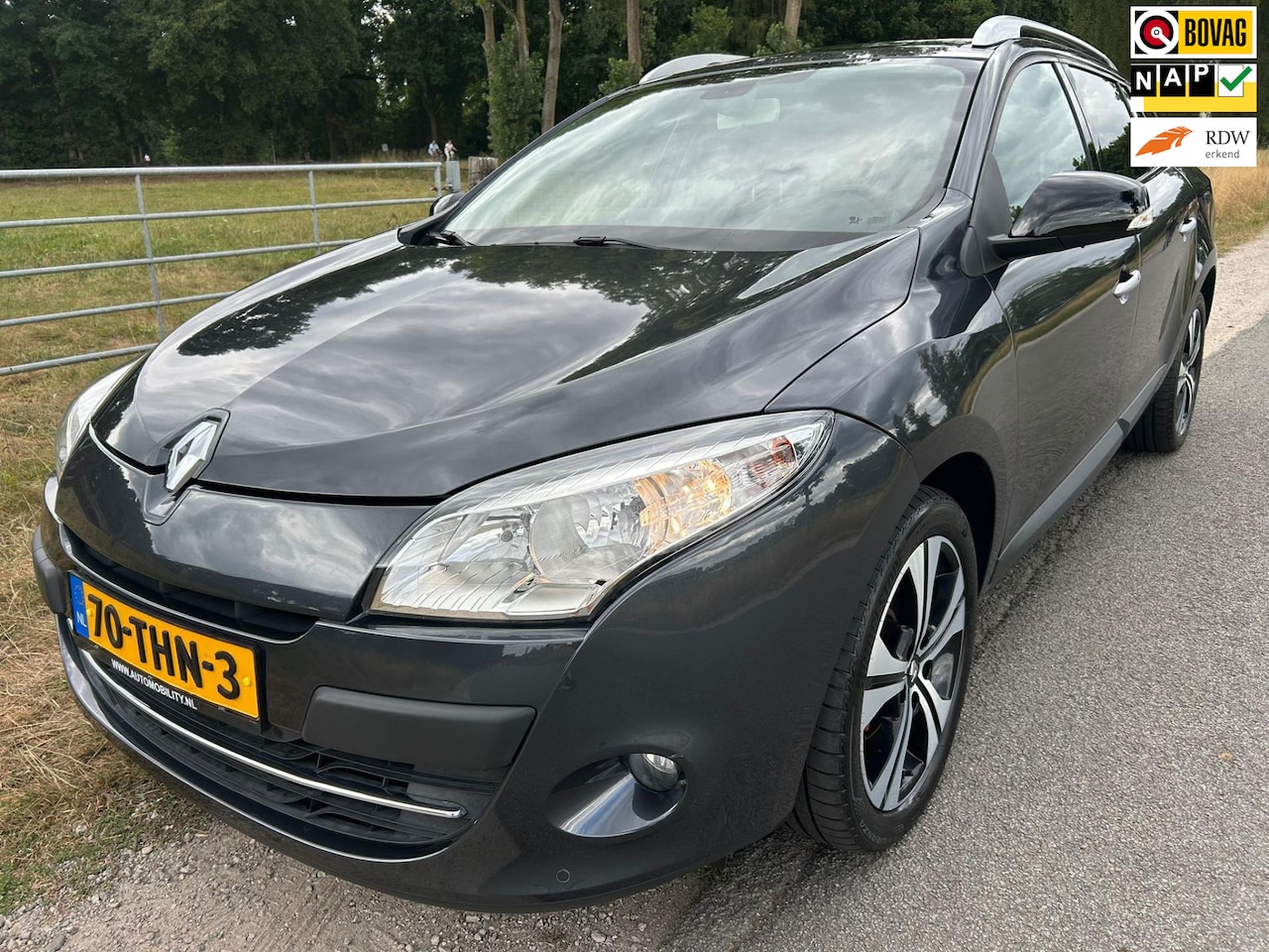Renault Mégane Estate - 1.4 TCe Bose trekhaak, navi dealer ond. en zeer mooi - AutoWereld.nl
