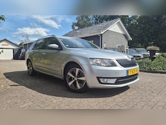 Skoda Octavia Combi - 1.6 TDI Greenline Businessline CLIMA-NAVI 2014