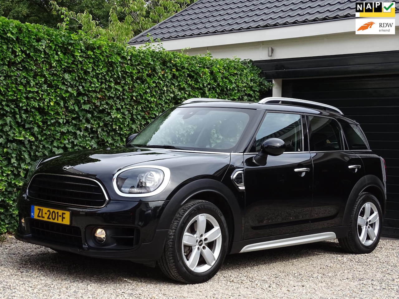 MINI Countryman - Mini 1.5 Cooper Business Edition | Automaat | Carplay | Keyless entry | Navi - AutoWereld.nl
