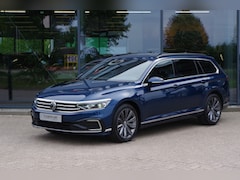 Volkswagen Passat Variant - 1.4 TSI PHEV GTE 218 PK BNS, Matrix-LED, Trekhaak, Winterpakket, Camera