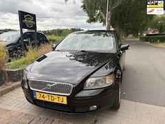 Volvo V50 - 2.4 Edition II AIRCO, LEER, ELEKT PAKKET, PDC ACHTER , TREKHAAK, SPORTVELGEN, ENZO, MET AP