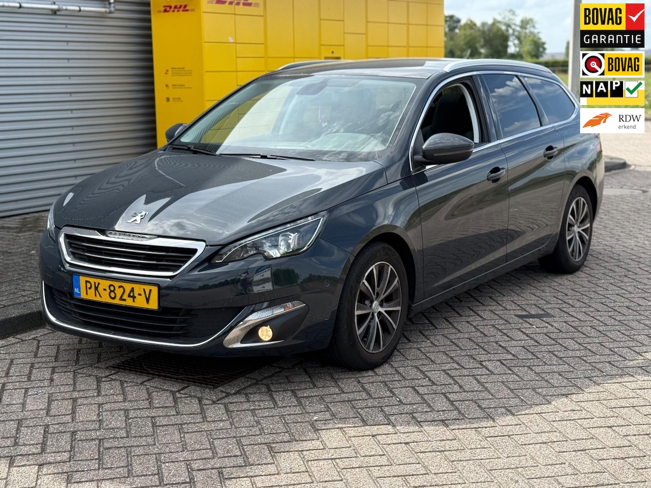 Peugeot 308 SW - 1.6 BlueHDI AUT Blue Lease Xenon Led Navi Pano - AutoWereld.nl