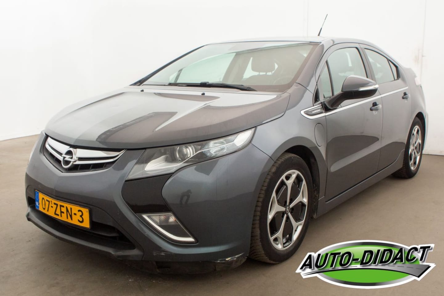 Opel Ampera - 1.4 Hybrid Automaat Clima Leder - AutoWereld.nl