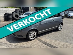 Lancia Y(psilon) - Ypsilon 1.4 Oro AIRCO APK Distrubitie recent goed rijdende auto