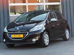 Peugeot 208 - 1.2 PureTech Style Airconditioning, Cruise control, NL Auto, Trekhaak