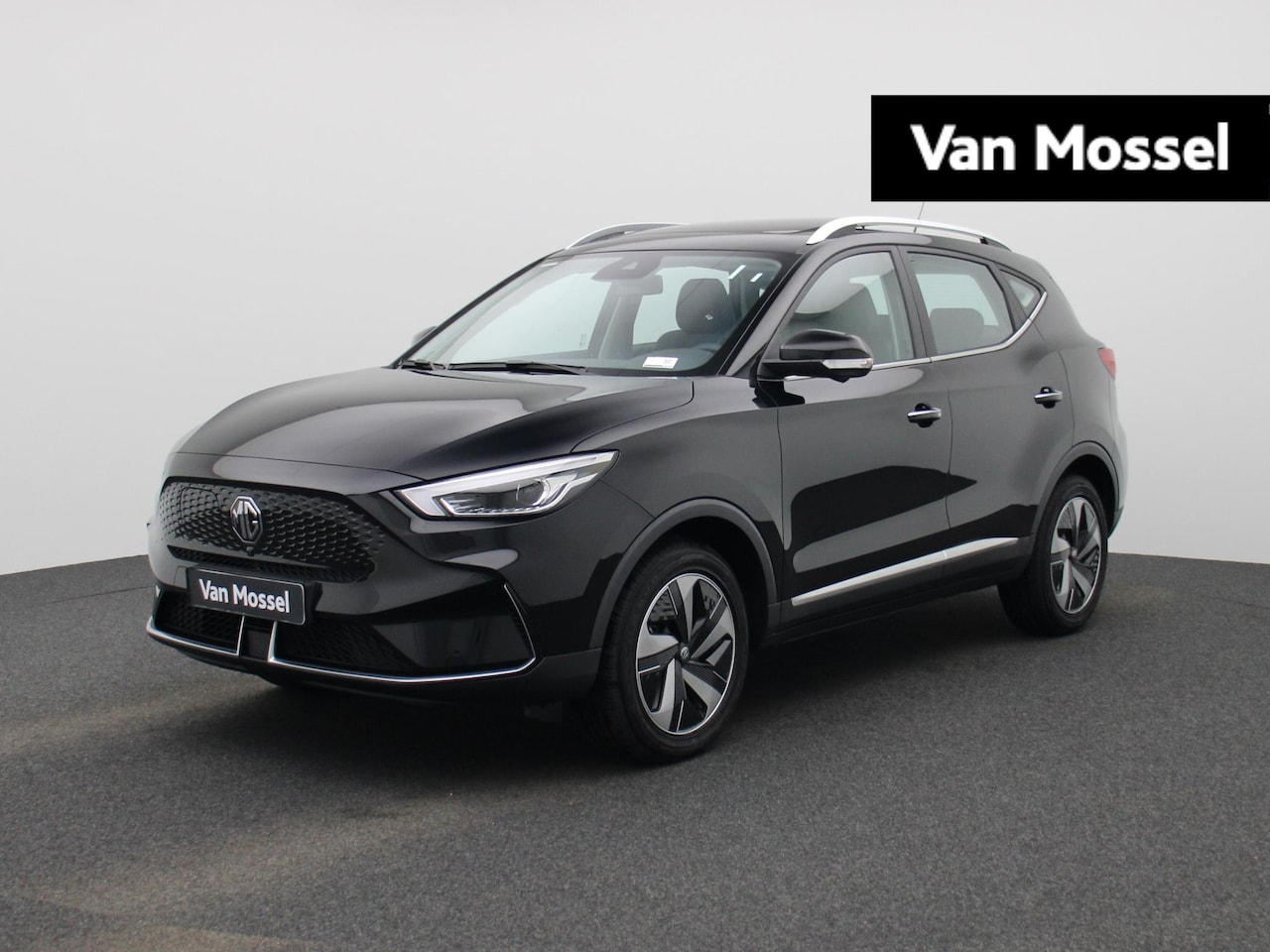 MG ZS - Standard Range Luxury 50 kWh Final Edition  - Carplay - Cruisecontrole - Clima - 360 Camer - AutoWereld.nl