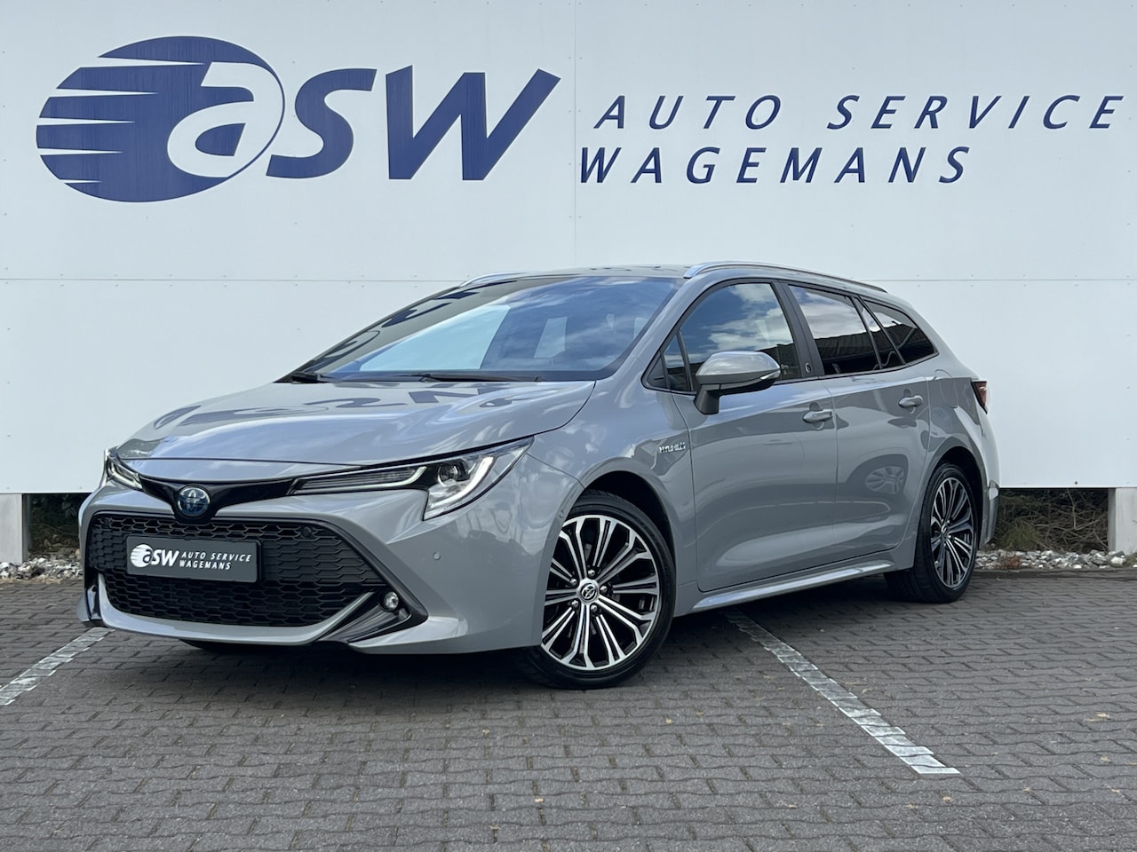 Toyota Corolla Touring Sports - 2.0 Hybrid Team D | CarPlay | Camera | ACC | LED | Keyless | DAB+ - AutoWereld.nl