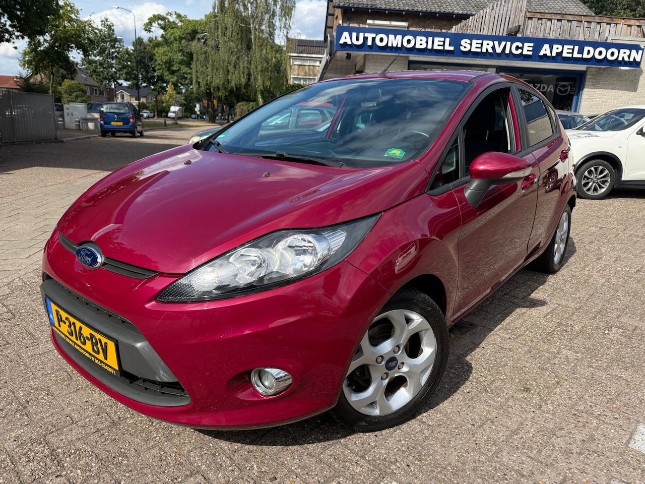 Ford Fiesta - 1.25 Trend *NW. APK*AIRCO*ELEKTR. RAMEN*LM. VELGEN* - AutoWereld.nl