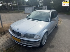 BMW 3-serie Touring - 318i Executive|Leuke auto|Inruil|zo meenemen
