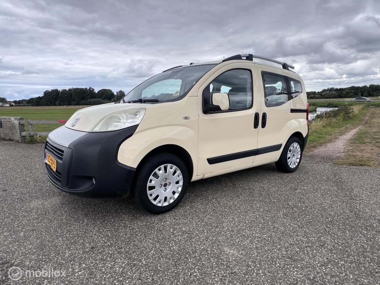 Fiat Qubo - 1.4 Active Airco 90708 km - AutoWereld.nl