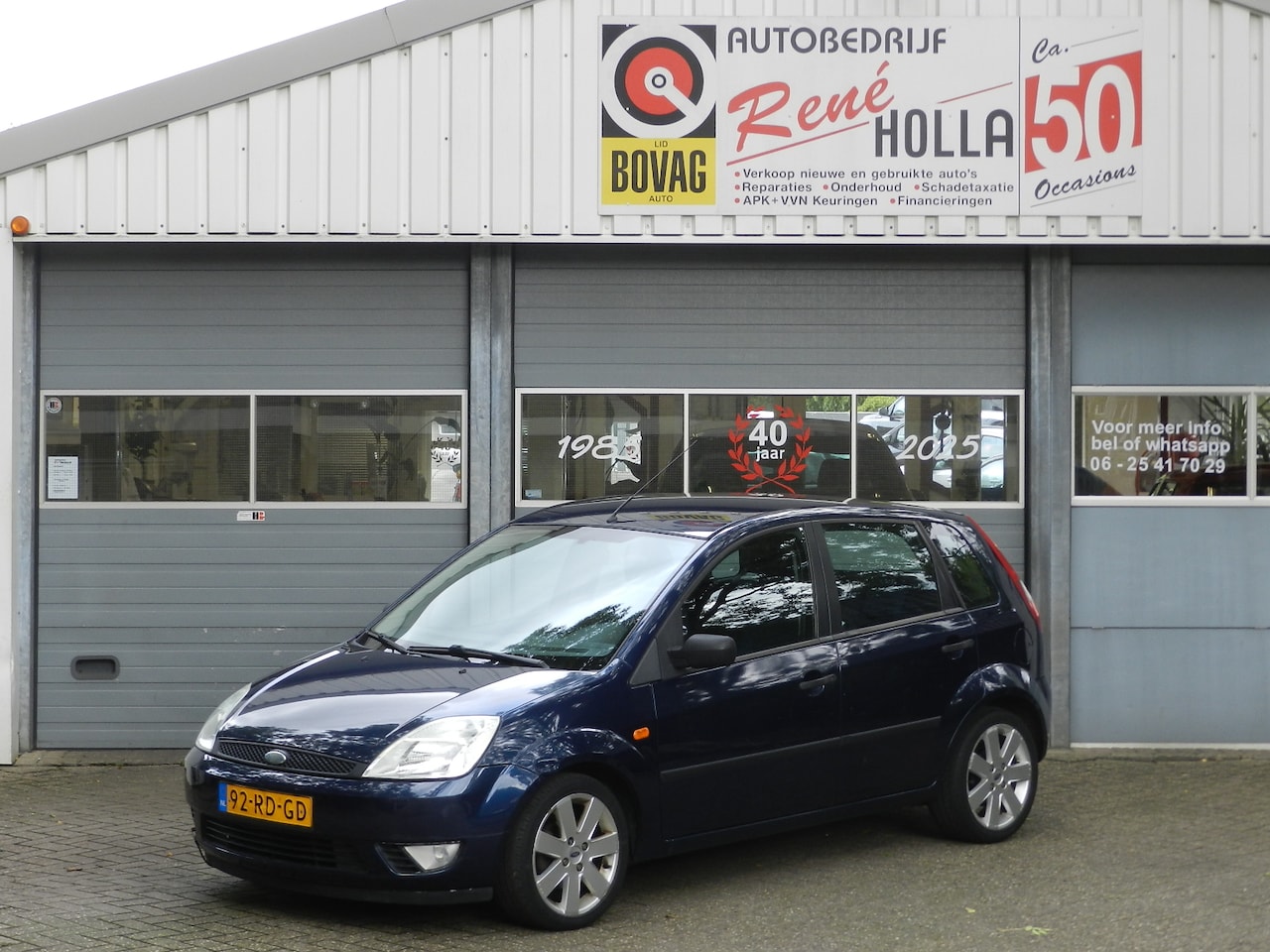 Ford Fiesta - 1.3 5Deurs Futura metallic lak - AutoWereld.nl