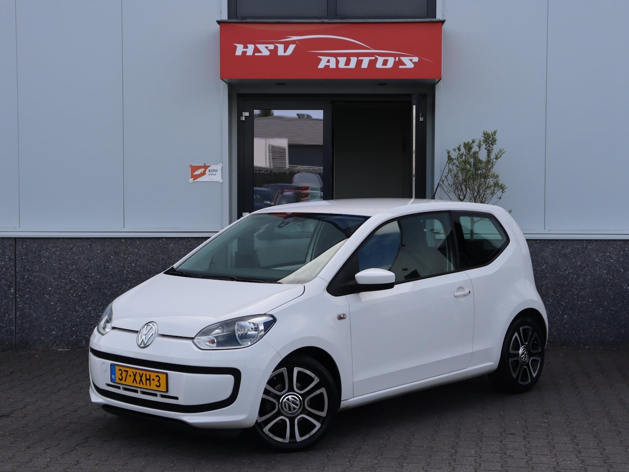 Volkswagen Up! - 1.0 move up! BlueMotion airco LM org NL - AutoWereld.nl