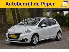 Peugeot 208 - 1.2 PureTech Signature NL-Auto, Parkeersensoren achter, Led verlichting, Apple/Android, Bl