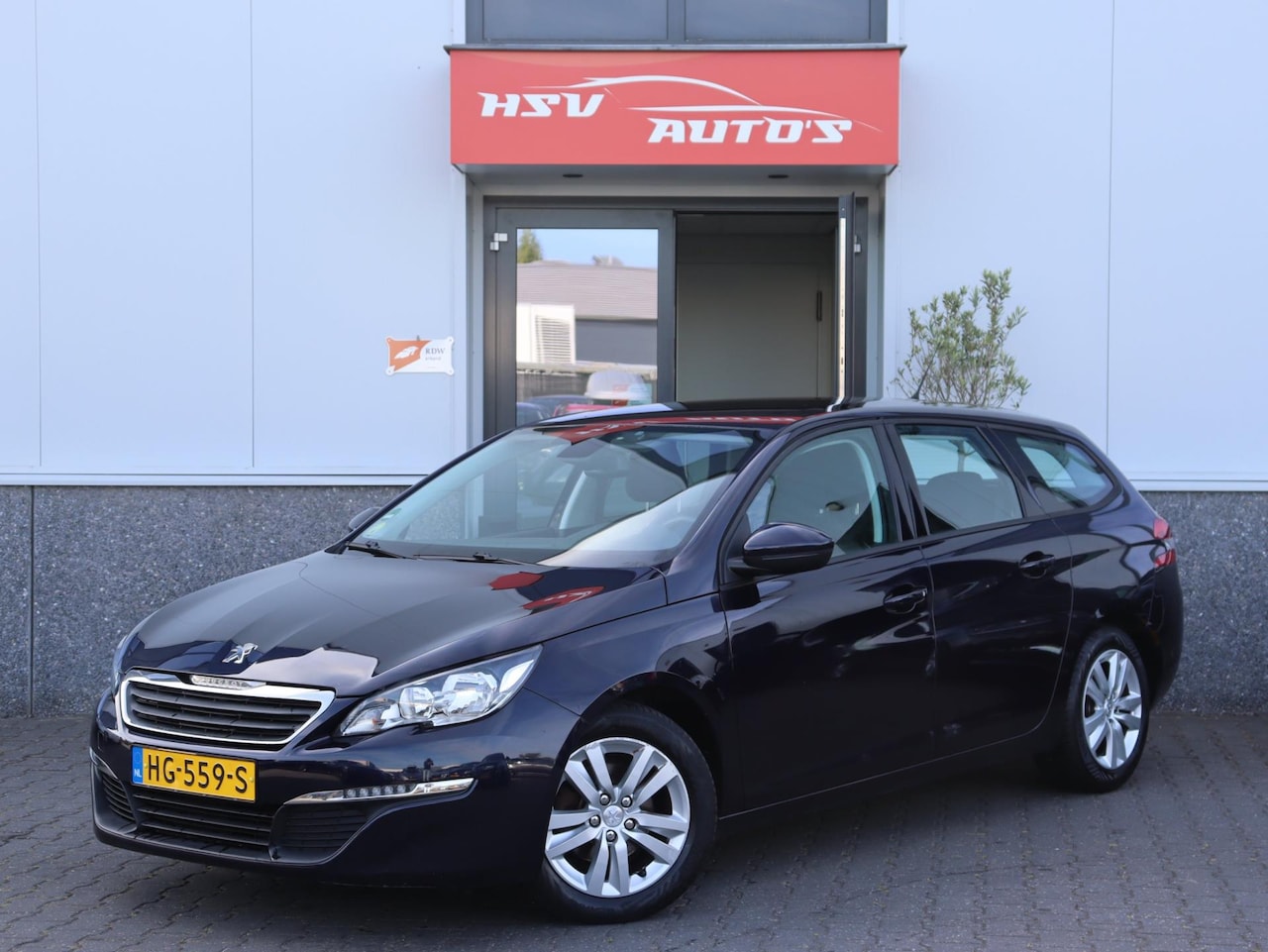 Peugeot 308 SW - 1.6 BlueHDI Blue Lease Pack 1.6 BlueHDI Blue Lease Pack - AutoWereld.nl