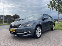Skoda Octavia Combi - 1.0 TSI Greentech Sport Business Carplay trekhaak