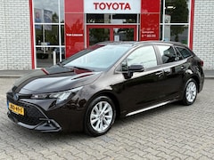 Toyota Corolla Touring Sports - HYBRID 140 DYNAMIC APPLE/ANDROID STOEL/STUURVERW LED BLUETOOTH CAMERA LM-VELGEN