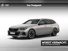 BMW 5-serie Touring - 530e xDrive Innovation Pack M Sportpakket Pro Aut. - Verwacht: September 2025