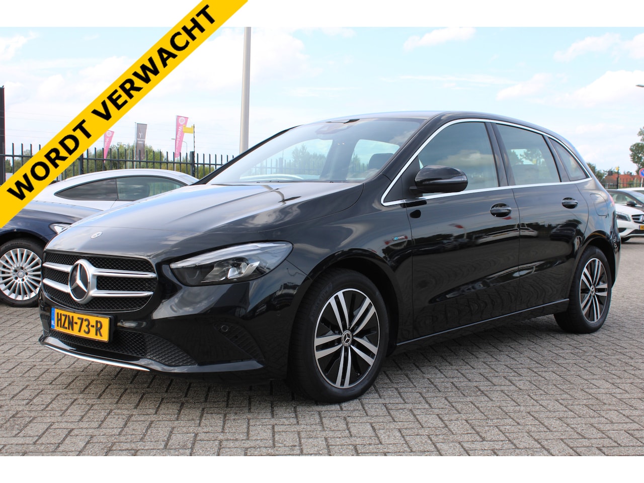 Mercedes-Benz B-klasse - 250e AUT8 Luxury Limited LEDER SFEER CARPLAY CAMERA - AutoWereld.nl