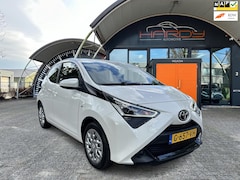 Toyota Aygo - 1.0 VVT-i X-Play Limited Apple Carplay Rijklaarprijs