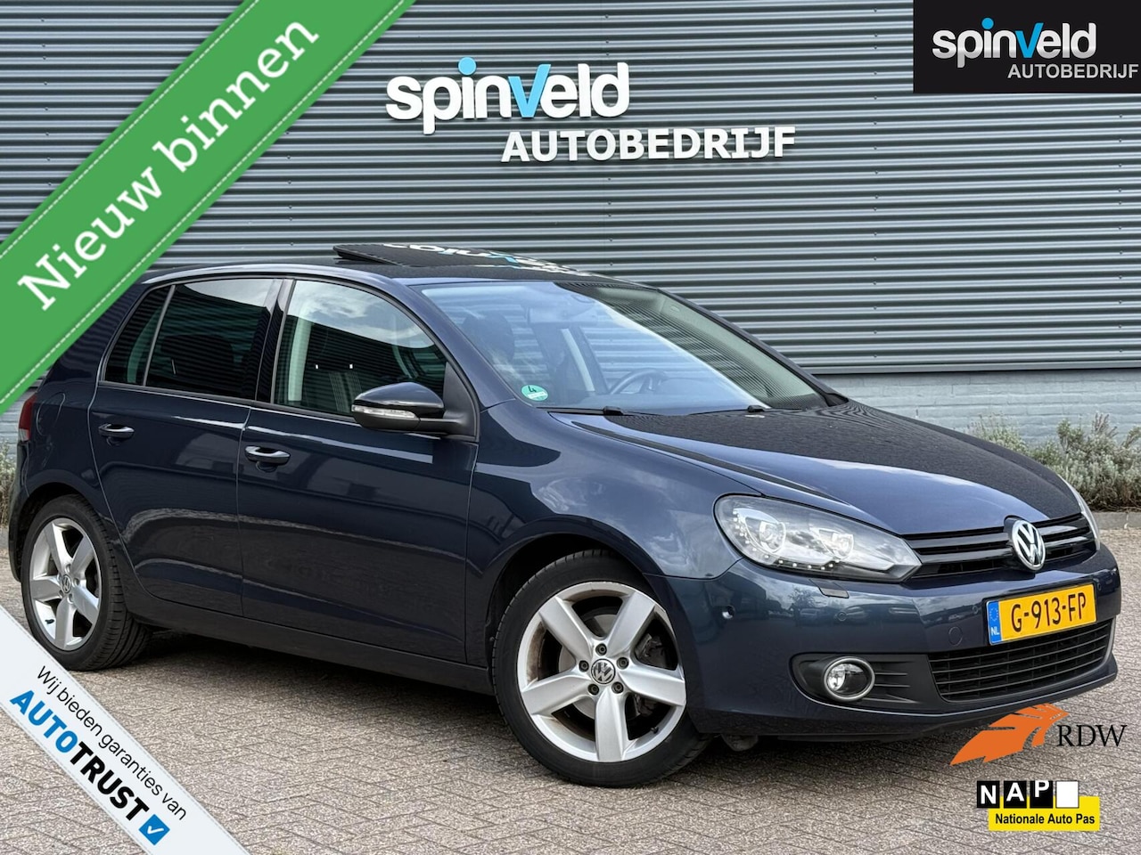 Volkswagen Golf - 1.4 TSI Highline BJ`12 Schuifdak Stoelverwarming - AutoWereld.nl