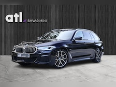 BMW 5-serie Touring - 530e xDrive High Executive M-Sportpakket, Head up display, Panoramadak, Keyless, Driving,