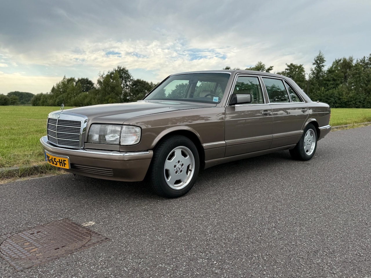 Mercedes-Benz S-klasse - 300 SEL | ORG NL |Schuifdak | Goed onderhouden - AutoWereld.nl