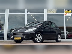 Peugeot 307 - 2.0i 16V Premium Clima Trekhaak Clima