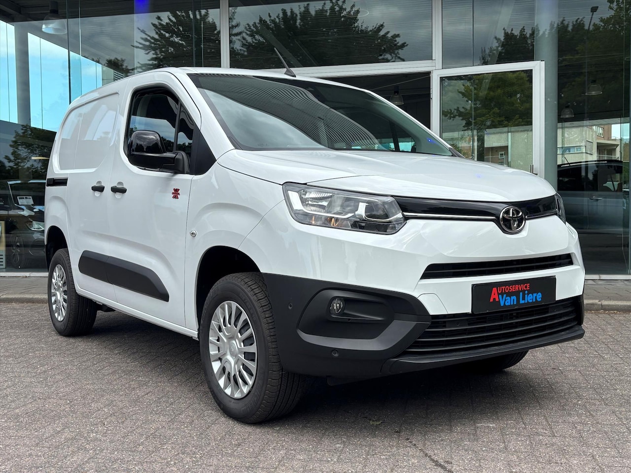 Toyota ProAce City - 4x4 1.5 D-4D 131pk DANGEL 4x4 |Unieke auto| BPM VRIJ!!|Blind Spot|Airco|Cruise| Rijklaarpr - AutoWereld.nl