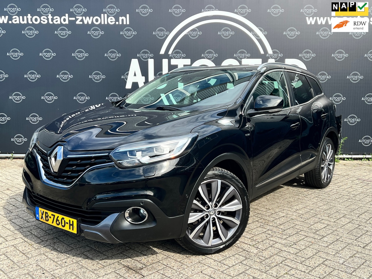 Renault Kadjar - 1.6 dCi 4x4 Bose Euro 6 / APK / Airco / Pano / Navi / Trekhaak - AutoWereld.nl