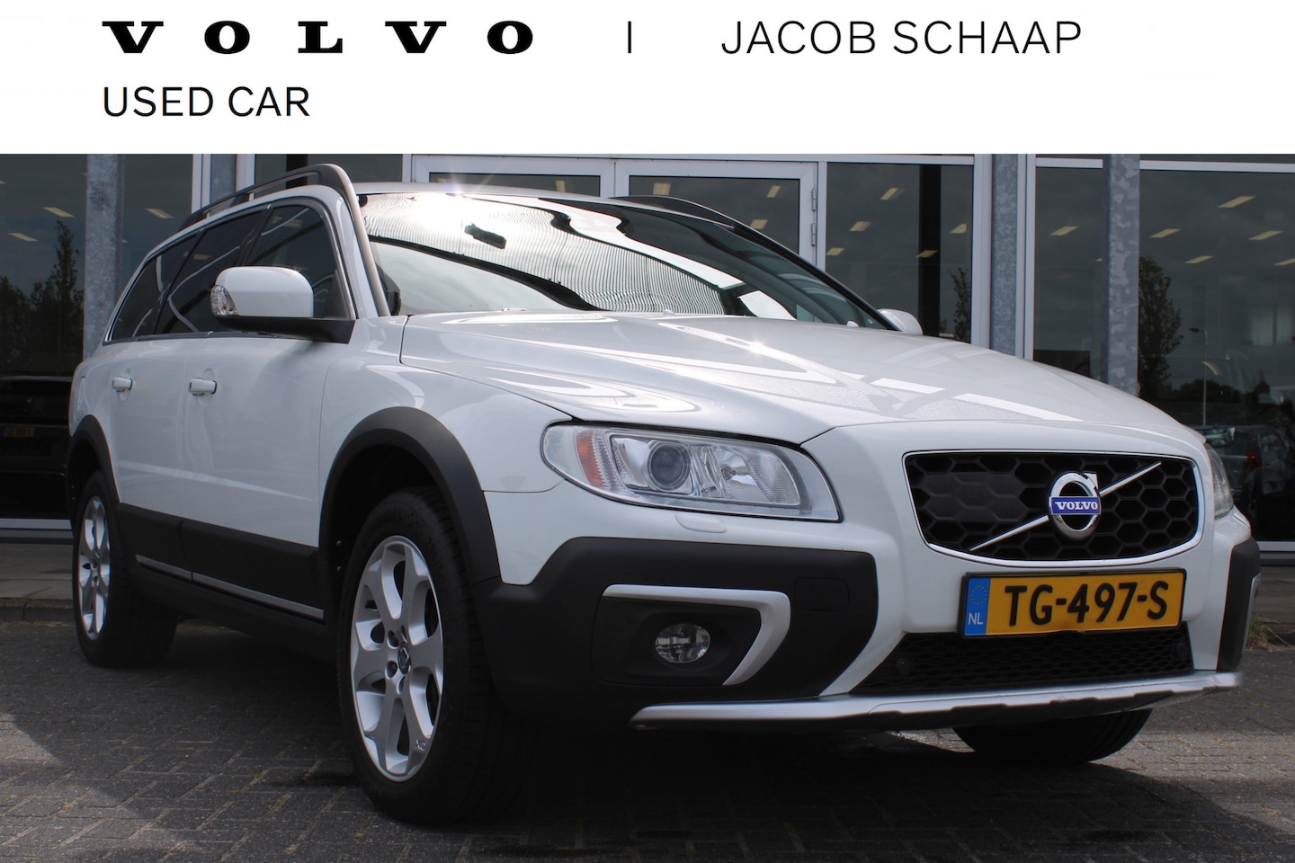 Volvo XC70 - D4 FWD Inscription Edition | Trekhaak | Adapt. Cruise | El. Achterklep | El. stoelmet gehe - AutoWereld.nl