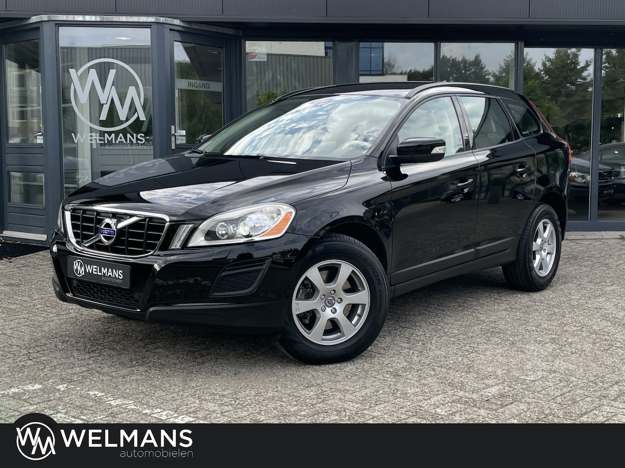 Volvo XC60 - 3.2 AWD Summum 243 pk Youngtimer | Premium Sound | Stoelverw v+a | Xenon - AutoWereld.nl