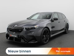 BMW 5-serie Touring - M5 728PK AUT. Keramische remschijven, Panoramadak, Head-Up Display, Adaptieve Cruise Contr