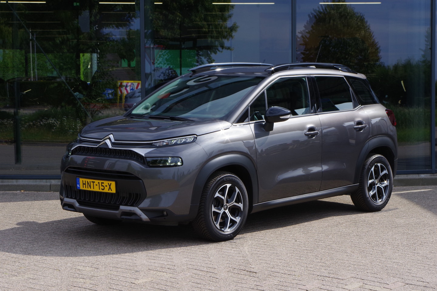 Citroën C3 Aircross - 1.2 PureTech 130 PK Shine Automaat, LED, Navigatie, Cruise Control - AutoWereld.nl