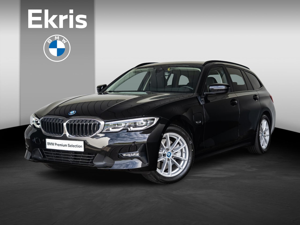BMW 3-serie Touring - 320e | High Executive | Stoelverwarming | Cruise Control | 17'' | Parkeersensoren | Trekha - AutoWereld.nl