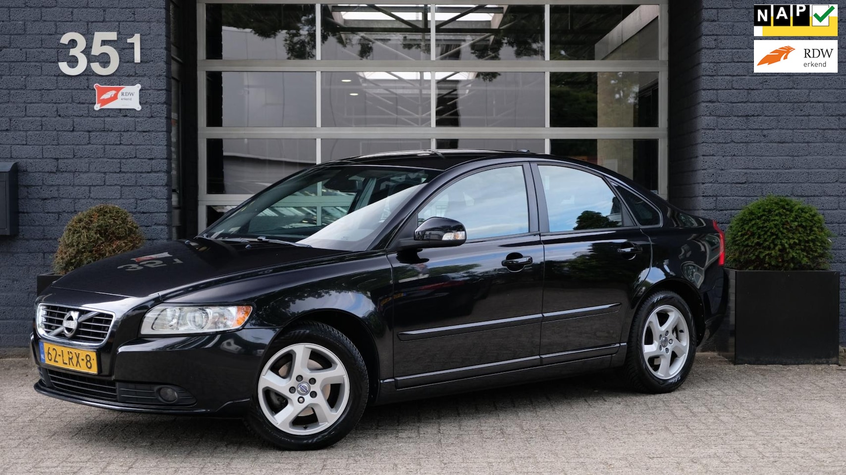 Volvo S40 - 2.0 Sport 146PK Cruise | Navi | Trekhaak - AutoWereld.nl