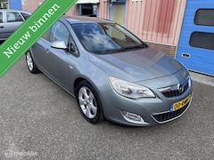 Opel Astra - 1.6 Turbo GT | NAP | Trekhaak