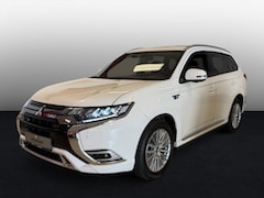 Mitsubishi Outlander - 2.4 PHEV Instyle ( Luxe interieur-Apple Carplay-360 camera-Adap