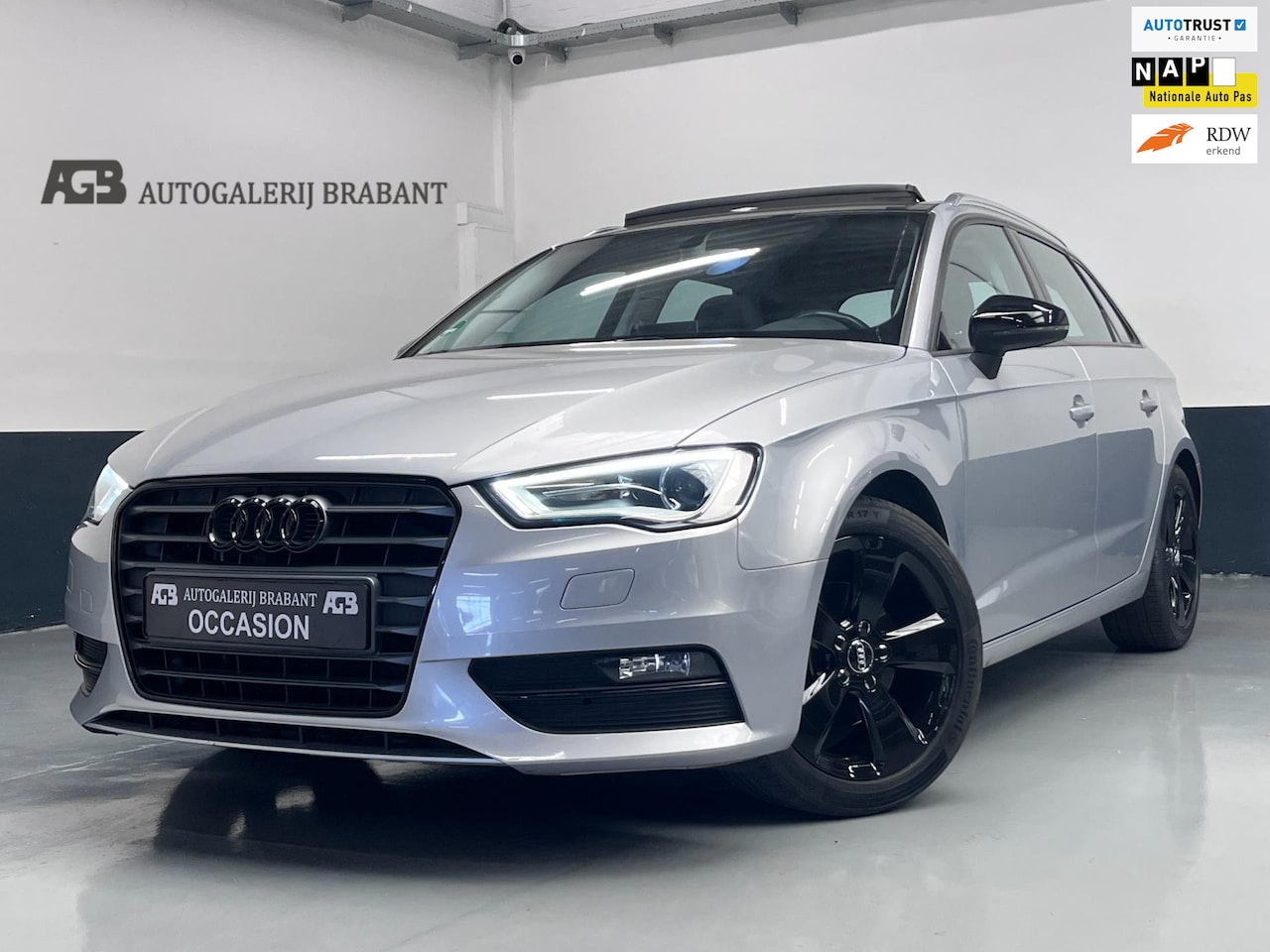 Audi A3 Sportback - 1.4 TFSI Ambition Pano/XenonLed/Cruise/Pdc - AutoWereld.nl